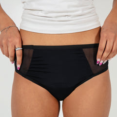 Experience comfort and confidence throughout your cycle.
Our eco-friendly Omumu Leakproof Period Underwear is designed with advanced multi-layer technology, offering maximum absorbency, comfort, and sustainability. Made from organic, breathable fabrics, it’s perfect for all-day wear, ensuring you stay fresh, dry, and secure.